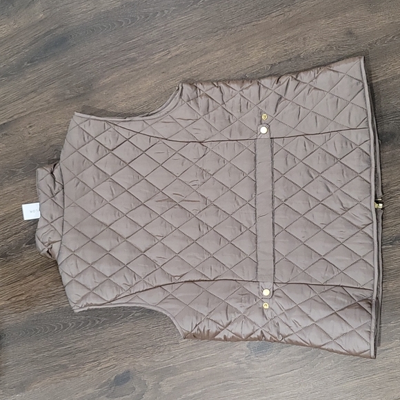 Quilted vest - Picture 3 of 4